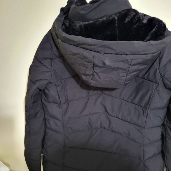 Calvin Klein infinite stretch Puffer Jacket - Picture 3 of 5